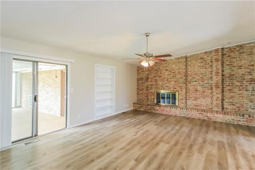 3920 Green Hills Court, Norman, OK, 73072 | Card Image