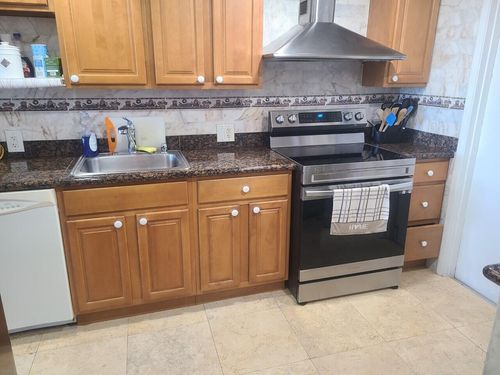 504-3050 N Palm Aire Dr, Pompano Beach, FL, 33069-3464 | Card Image