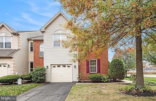 399 Hamilton Dr, HARLEYSVILLE, PA, 19438-2156 | Card Image