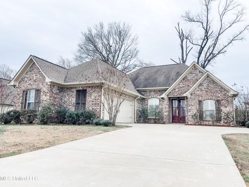 162 Sweetbriar Cir, Canton, MS, 39046-8055 | Card Image