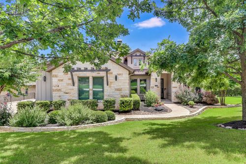 802 Crestone Stream Dr, Lakeway, TX, 78738-6982 | Card Image