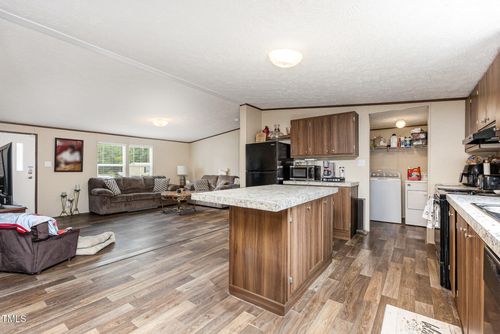 3911 Mckethan St, Wade, NC, 28395-9720 | Card Image