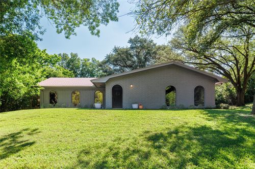 1517 Rambler Dr, Waco, TX, 76710-2507 | Card Image