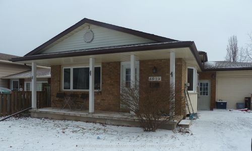 {{alt}} | Card Image