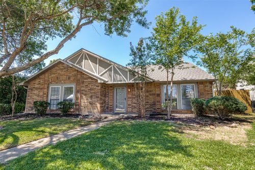 1307 Crestwood Ct, Allen, TX, 75002-2902 | Card Image