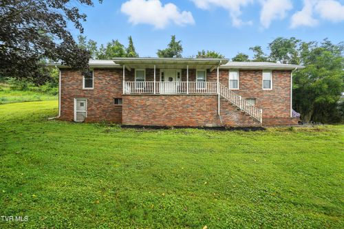 3118 Ervintown Rd, Castlewood, VA, 24224-5716 | Card Image
