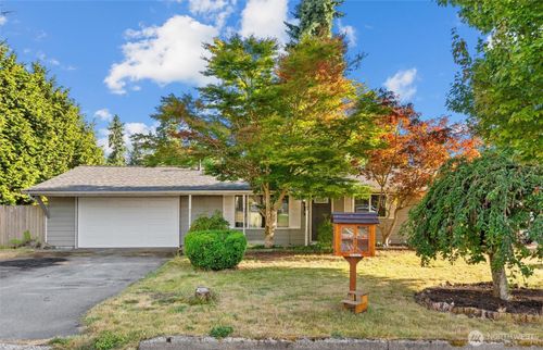 614 217th St Sw, Bothell, WA, 98021-8107 | Card Image