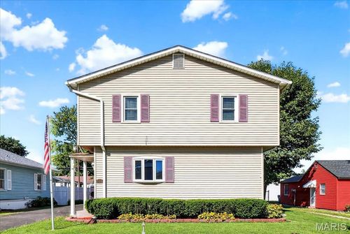 506 N Maple Ave, Roxana, IL, 62084-1017 | Card Image