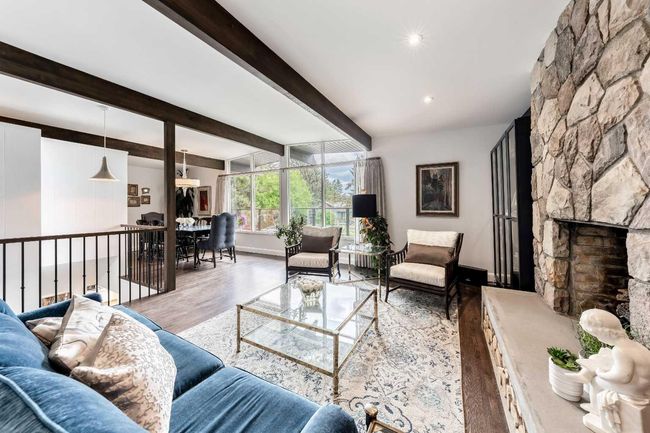 2328 Uxbridge Drive Nw, House other with 3 bedrooms, 3 bathrooms and 5 parking in Calgary AB | Image 6