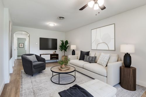 10019-10019 Olmos Dr, Dallas, TX, 75218-3130 | Card Image