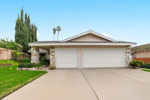 3292 Greenleaf Dr, Brea, CA, 92823-6323 | Card Image
