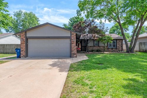 11105 W Jennie Cir, Wichita, KS, 67212-4725 | Card Image