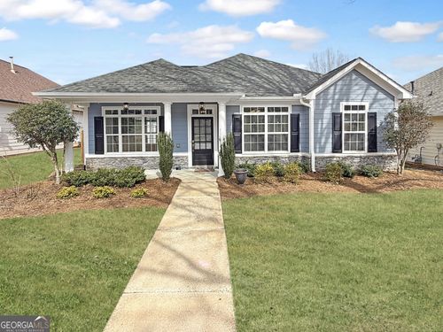 7 Medallion Park, Newnan, GA, 30265-5654 | Card Image
