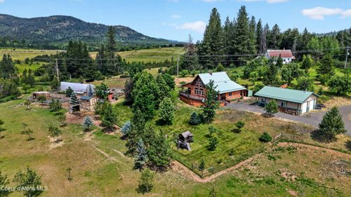 9831 W Hamaker Rd, Coeur D Alene, ID, 83814-7222 | Card Image
