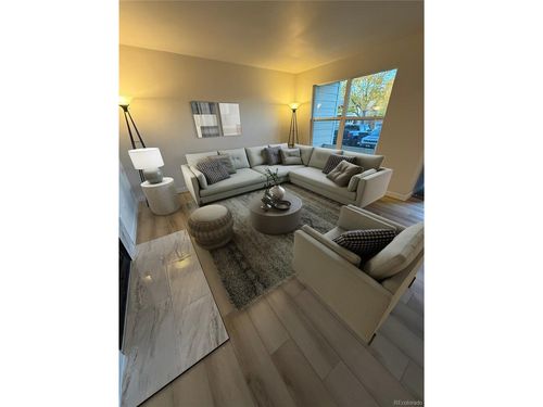 apt-53-11632 Community Center Dr, Northglenn, CO, 80233-1045 | Card Image