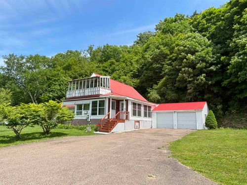 192 Choiniere Ave, Saint Albans, VT, 05478-6233 | Card Image