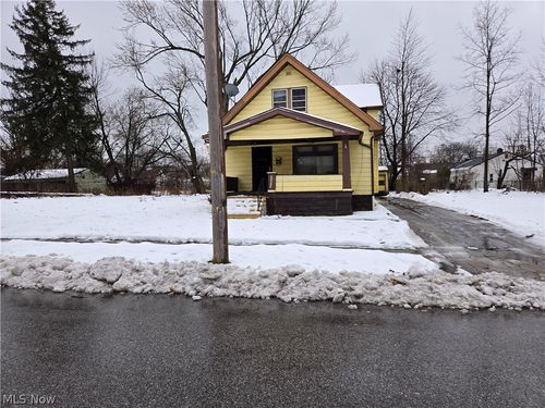 11210 Revere Ave, Cleveland, OH, 44105-2839 | Card Image