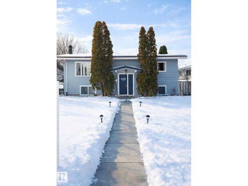 6807 Delwood Rd Nw, Edmonton, AB, T5C3A6 | Card Image