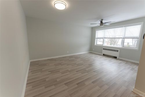 3c-33 E Grand Street, Mount Vernon, NY, 10552 | Card Image