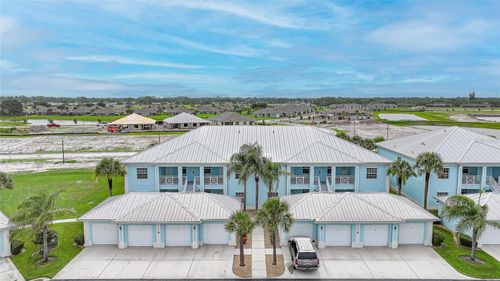 unit-203-5762 Sabal Trace Dr, North Port, FL, 34287-3369 | Card Image