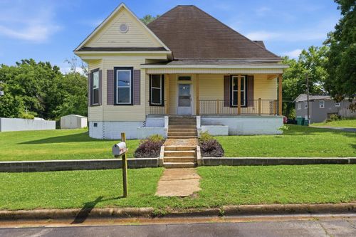 207 River Bluff Dr, Sheffield, AL, 35660-2616 | Card Image