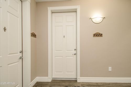 3420-5350 E Deer Valley Dr, Phoenix, AZ, 85054-4126 | Card Image