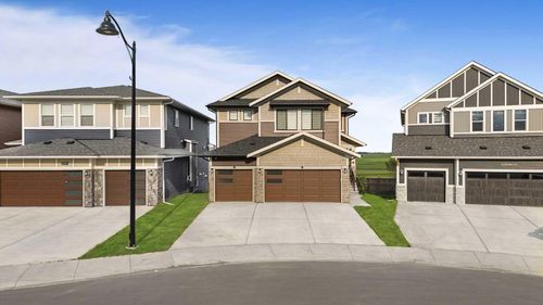 105 Homestead Cres Ne, Calgary, AB, T3J2K8 | Card Image