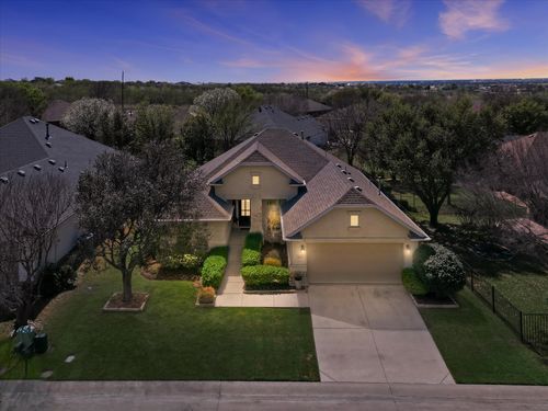 10917 Southerland Dr, Denton, TX, 76207-8685 | Card Image