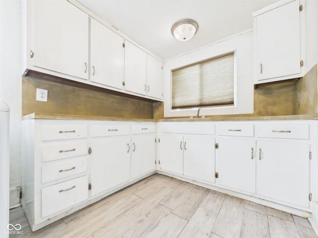 907 S A St, House other with 3 bedrooms, 2 bathrooms and null parking in Elwood IN | Image 16