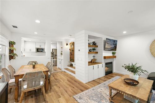 90 Three Vines Ct, Ladera Ranch, CA, 92694-0409 | Card Image