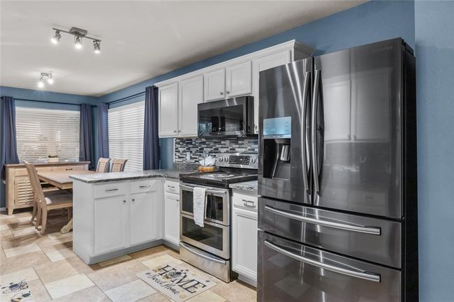 17031 Pelorus Way, House other with 3 bedrooms, 2 bathrooms and 2 parking in Crosby TX | Image 6