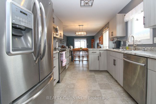 3211 County Rd 2, House other with 7 bedrooms, 4 bathrooms and 6 parking in Keene ON | Image 10