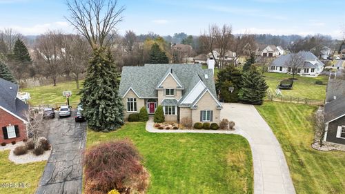 29078 Belmont Farm Rd, Perrysburg, OH, 43551-3778 | Card Image