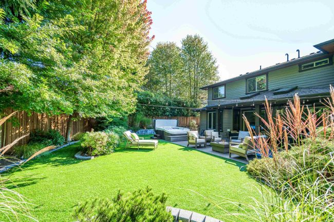 1138 Ridgewood Drive, House other with 6 bedrooms, 5 bathrooms and 4 parking in North Vancouver BC | Image 36