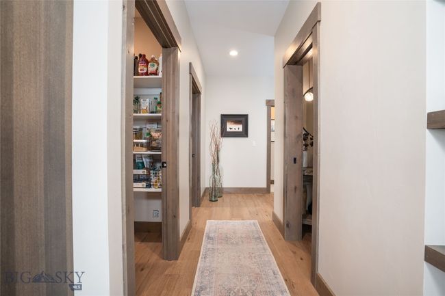 1055 Caddie Ct, House other with 6 bedrooms, 5 bathrooms and null parking in Bozeman MT | Image 20