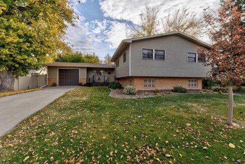 826 N 8th St, Spearfish, SD, 57783 | Card Image