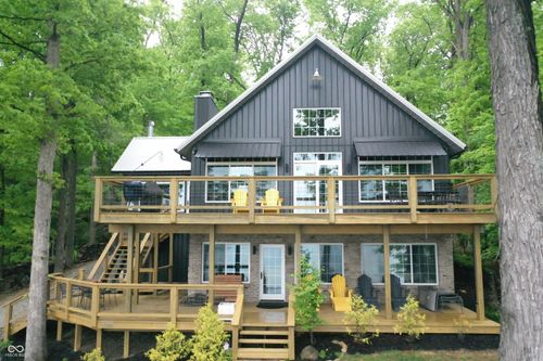 9421 E Dogwood Dr, Rockville, IN, 47872-7980 | Card Image