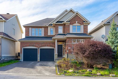 154 Rodeo Dr, Nepean, ON, K2J5K7 | Card Image