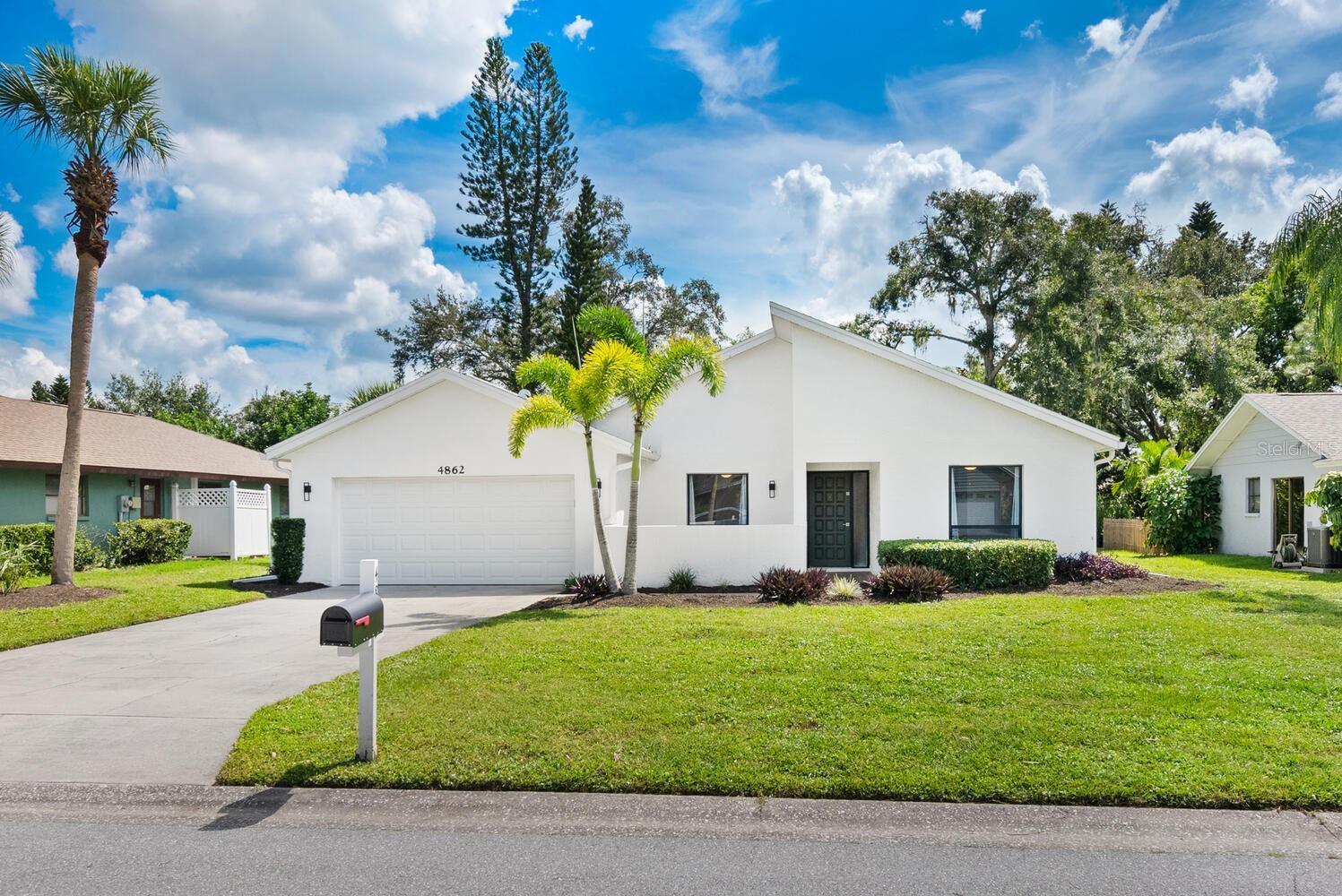 Greencroft Rd, Sarasota, FL 34235
