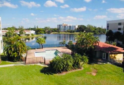 apt-306-6475 W Oakland Park Blvd, Lauderhill, FL, 33313-1141 | Card Image