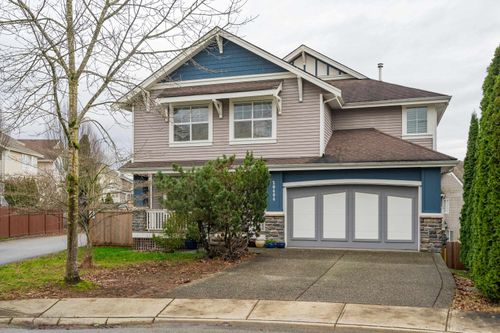 20484 67a Avenue, Langley, BC, V2Y3C9 | Card Image
