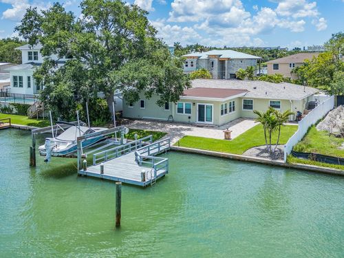 40 Sunset Bay Dr, Belleair, FL, 33756-1643 | Card Image
