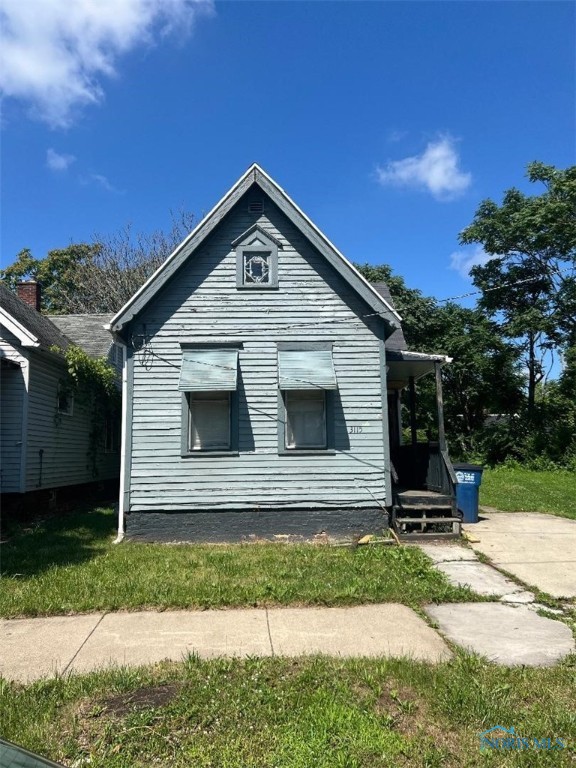 Warsaw St, Toledo, OH 43608
