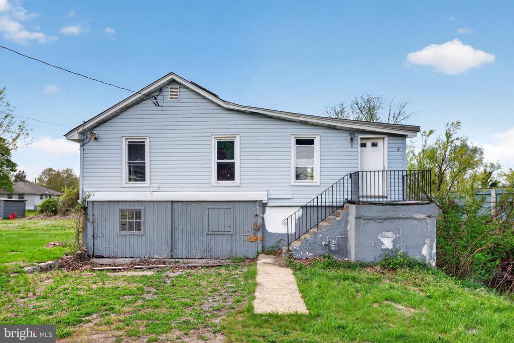 Residential in PENNS GROVE 3