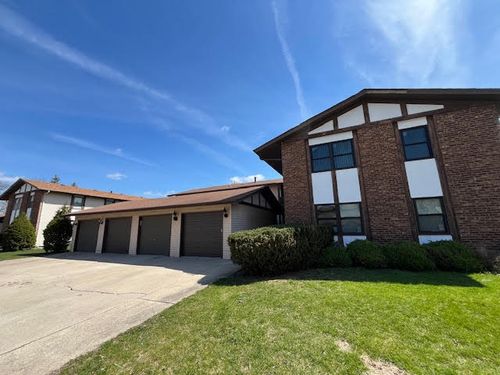 145-19211 Elm Dr, Country Club Hills, IL, 60478-5835 | Card Image