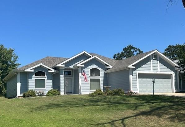 Wight St, Nevada, MO 64772