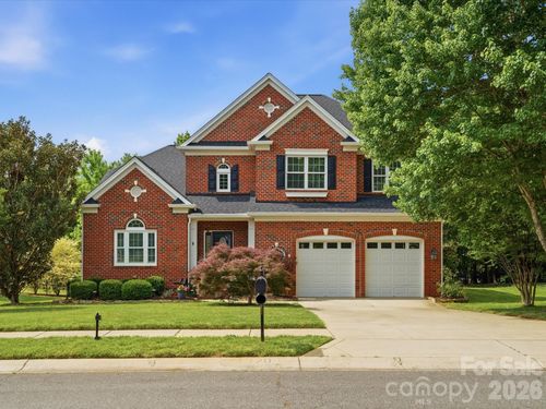 120 Lachlan Dr, Fort Mill, SC, 29715-5833 | Card Image