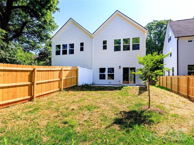 2505 Elon St, Townhouse with 3 bedrooms, 3 bathrooms and null parking in Charlotte NC | Image 12