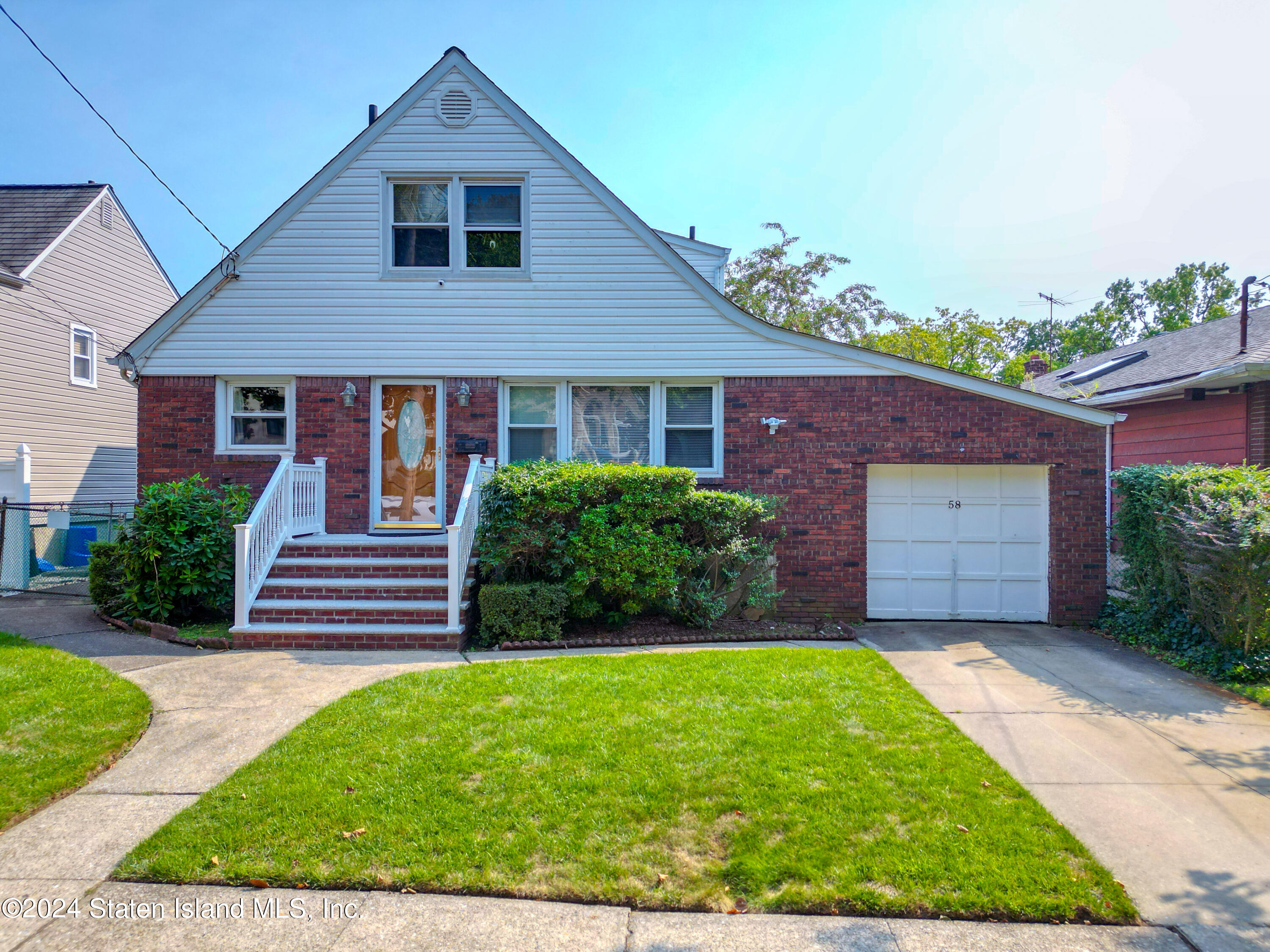 Schmidts Ln, Staten Island, NY 10314