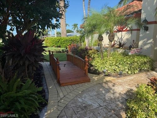 7292 Popham Dr, FORT MYERS, FL, 33919-7004 | Card Image